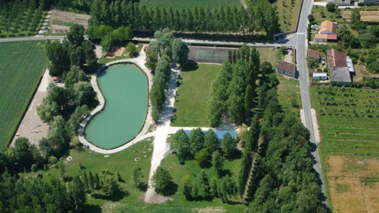 La Maison D'Hotes Des Charentes Les Touches-de-Périgny エクステリア 写真